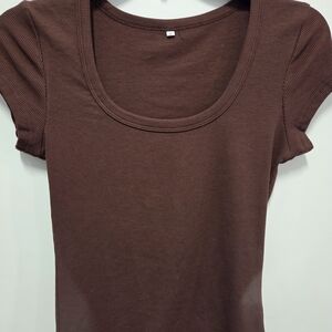 Women's Brown Ribbed Top